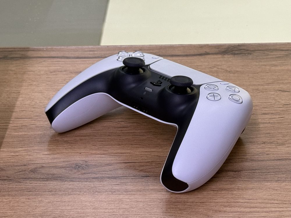 НОВЫЙ Sony PlayStation 5 825GB 2025 без Активации!полный комплект