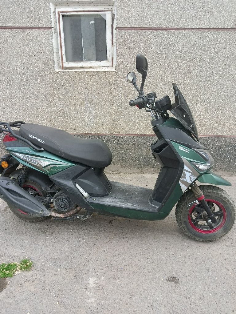 Продам мопед гавый 2024 год зарегистрирован есть номер страховка