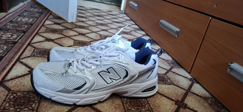 Кроссовки new balance летние спортивные