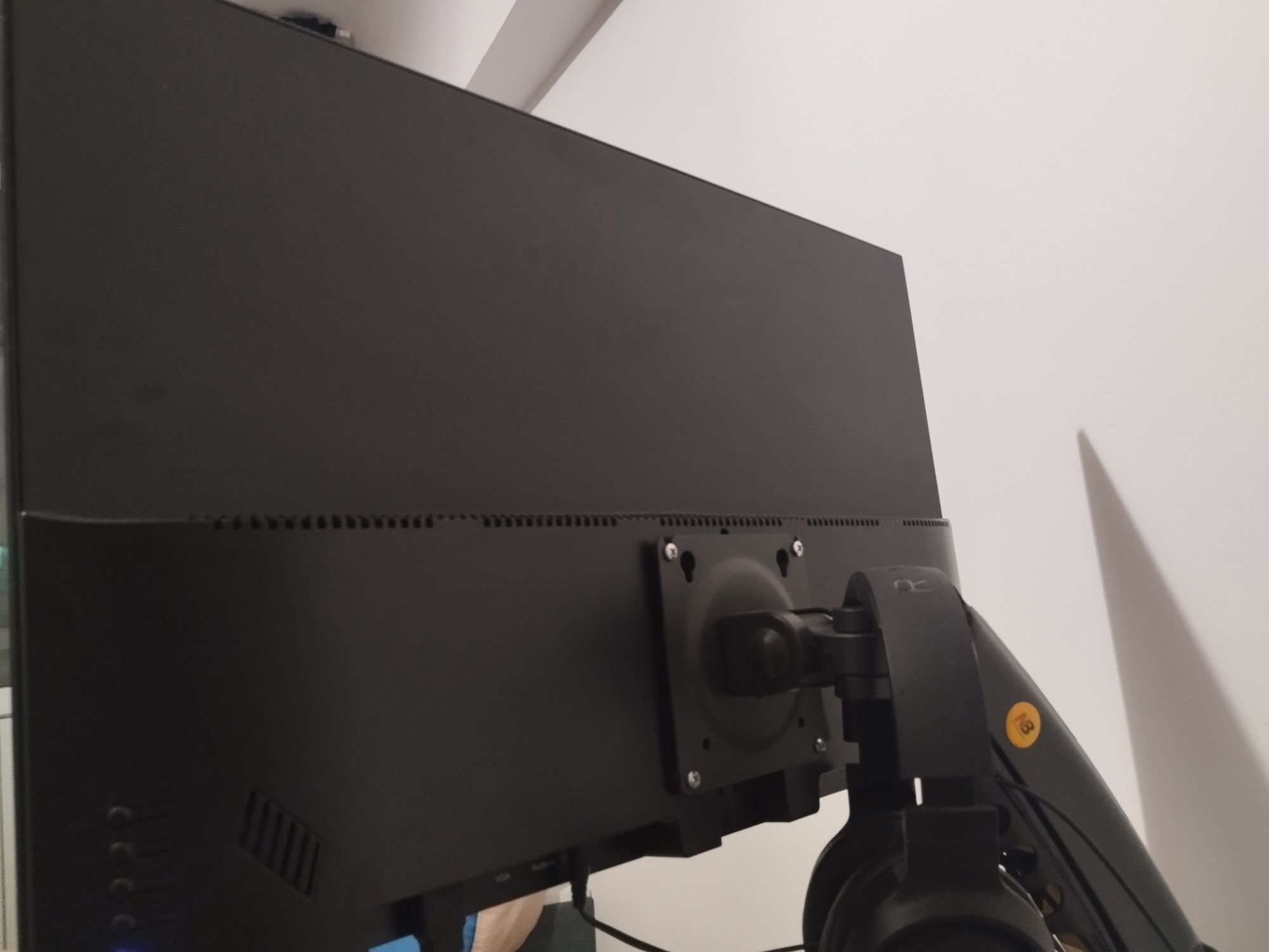 Монитор 27" 75Гц