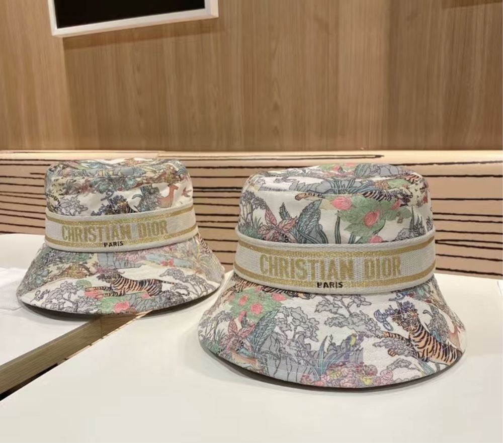 Продам купальник М,Л