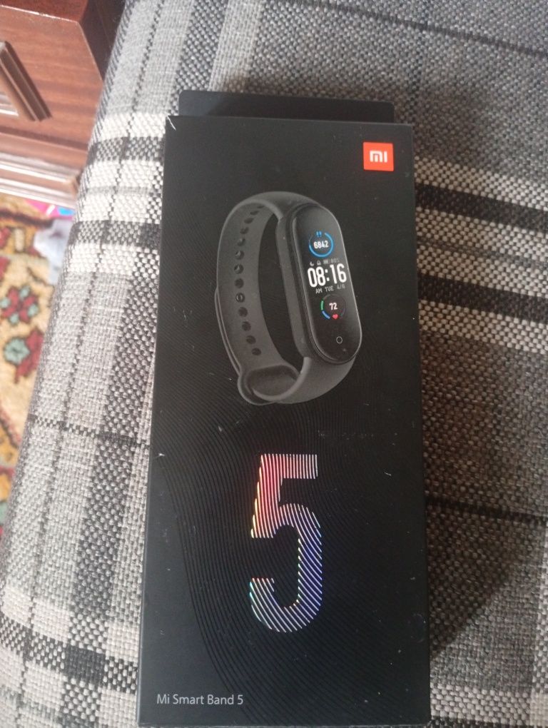 смарт часы Mi Band 5