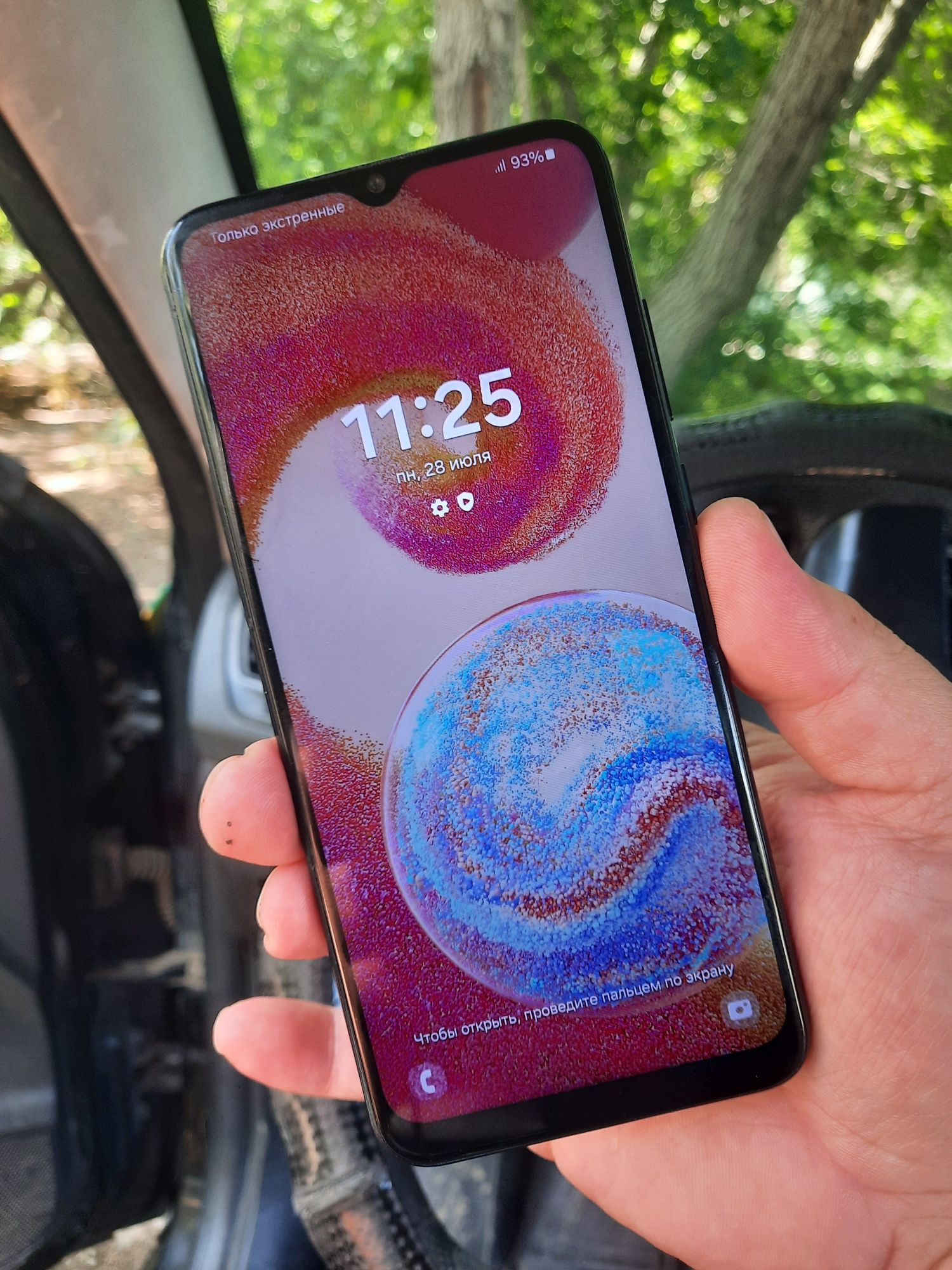 Продам Samsung A04e озу4 память 128гб