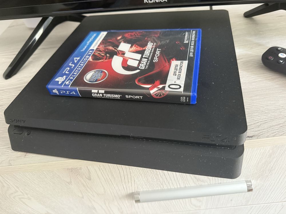 Playstation 4 приставка