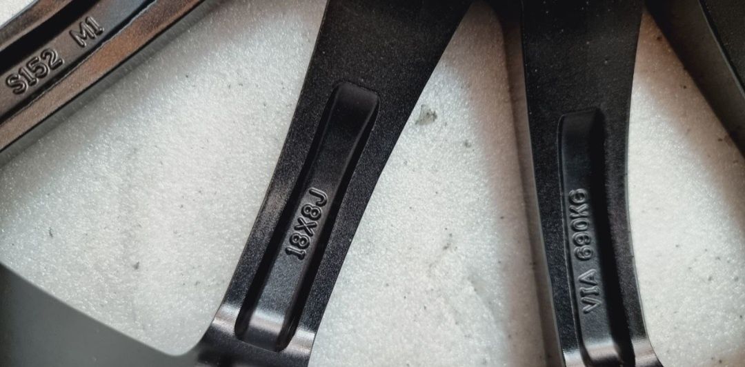 Диски с резиной, комплект   5*114.3  на ТOYOTA/Lexus R18  5 *114.3  We