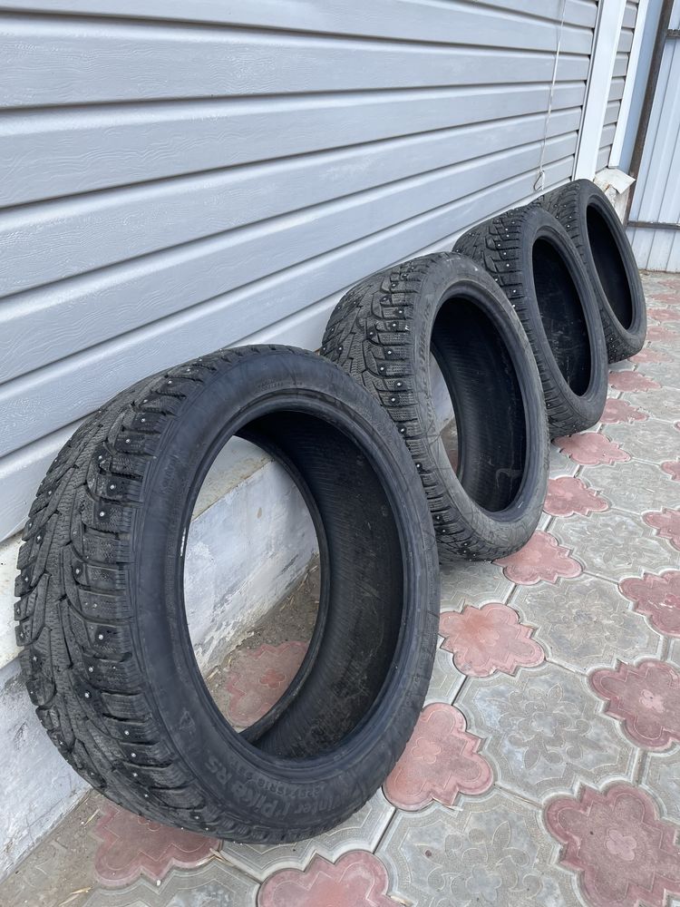 Зимние шины Hankook 225/45/R18