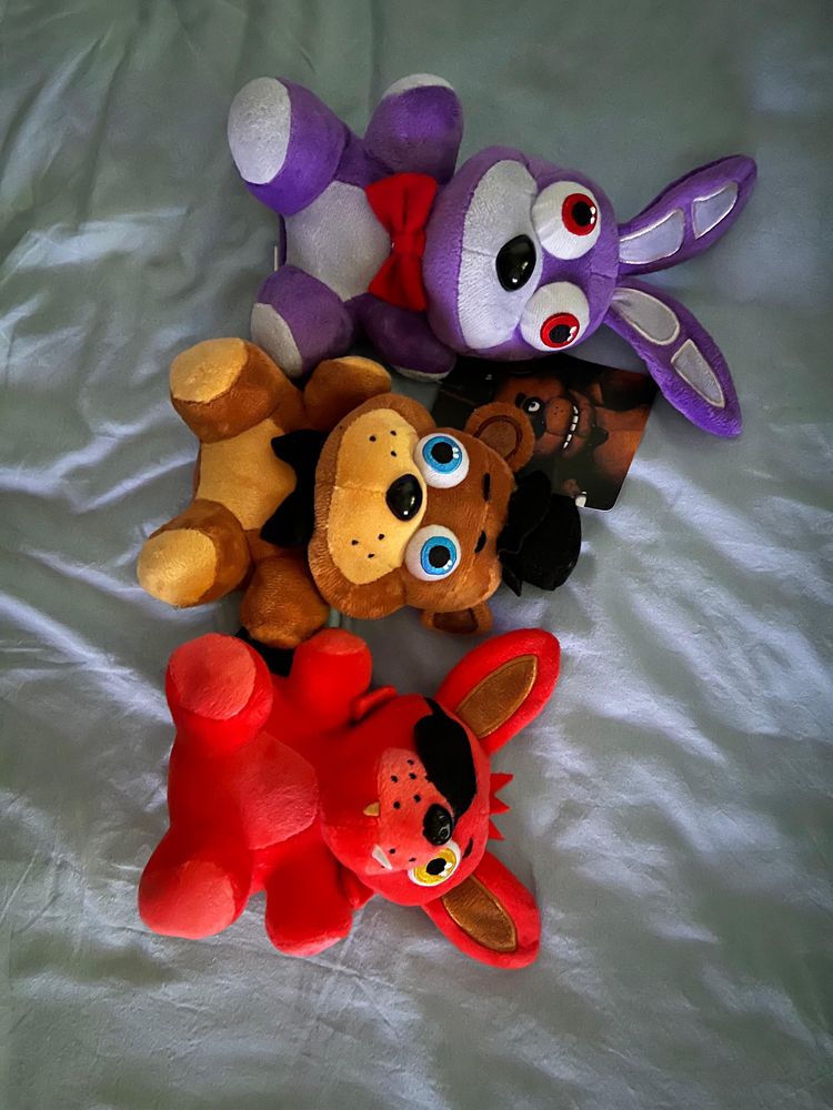 Игрушки из игры Пять ночей с фредди Фнаф FNAF