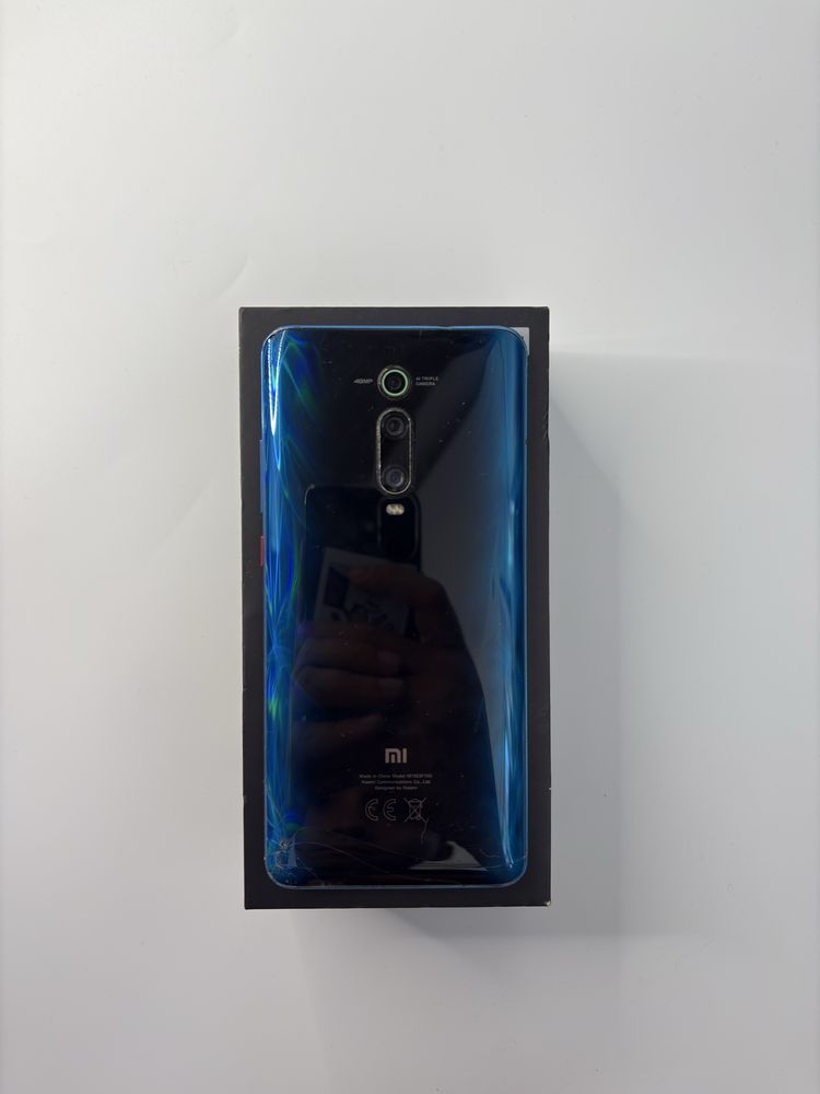 MI 9T на разбор..