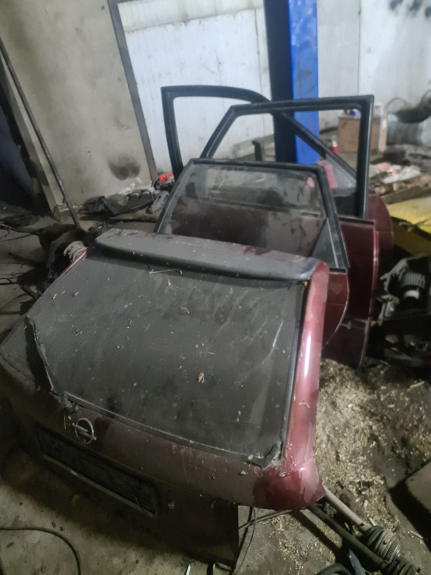 Запчасьти на опел астра