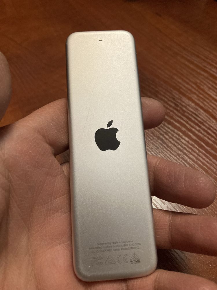 Пульт от Apple TV A1962