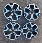 Диски R17 оригинал 5×114.3. Есть бордюрки - коцыки.