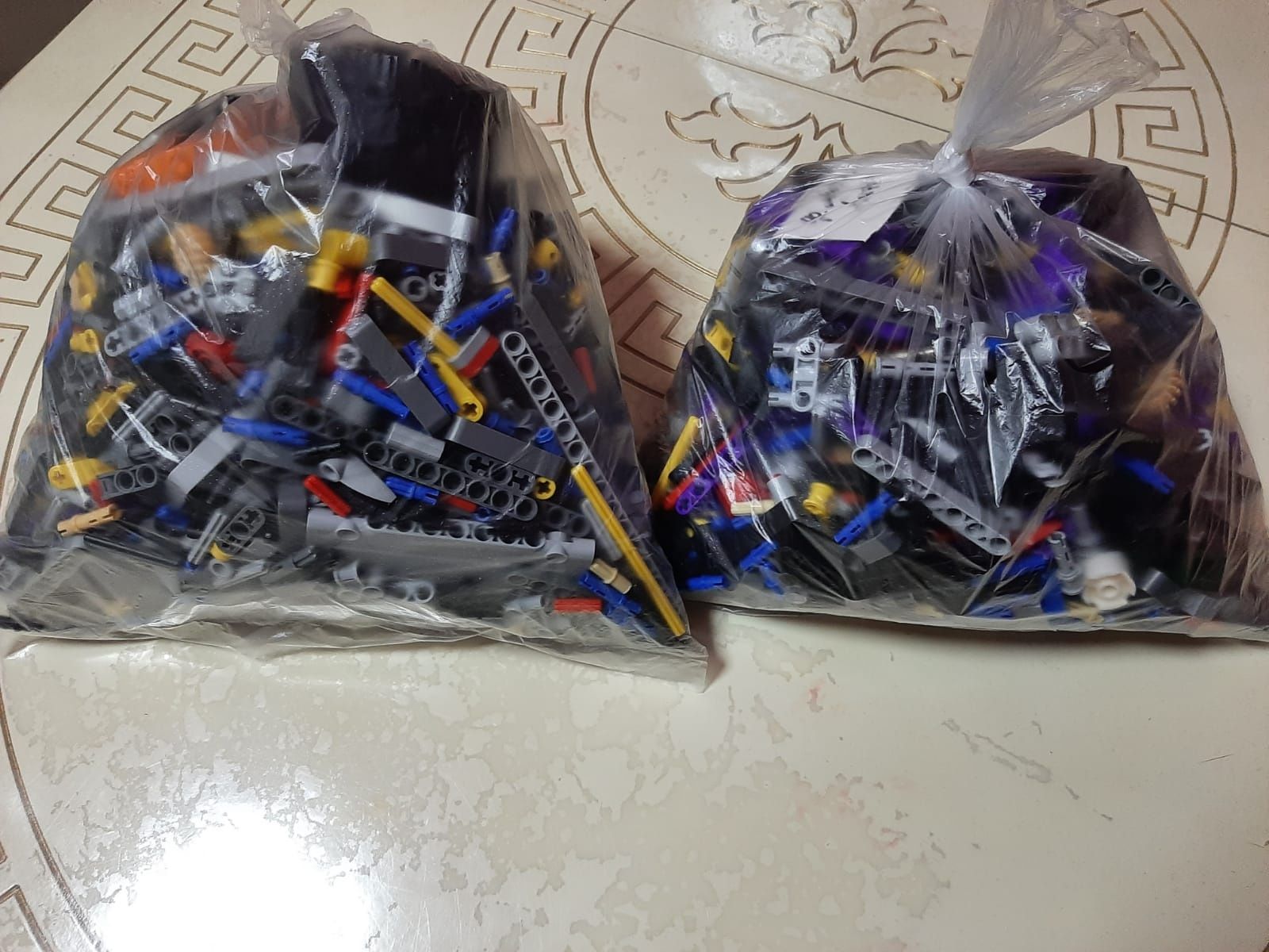 Продам конструктор LEGO
