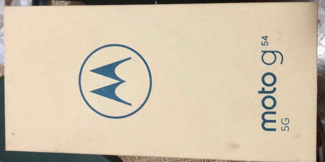 Продам телефон Моторола G 54