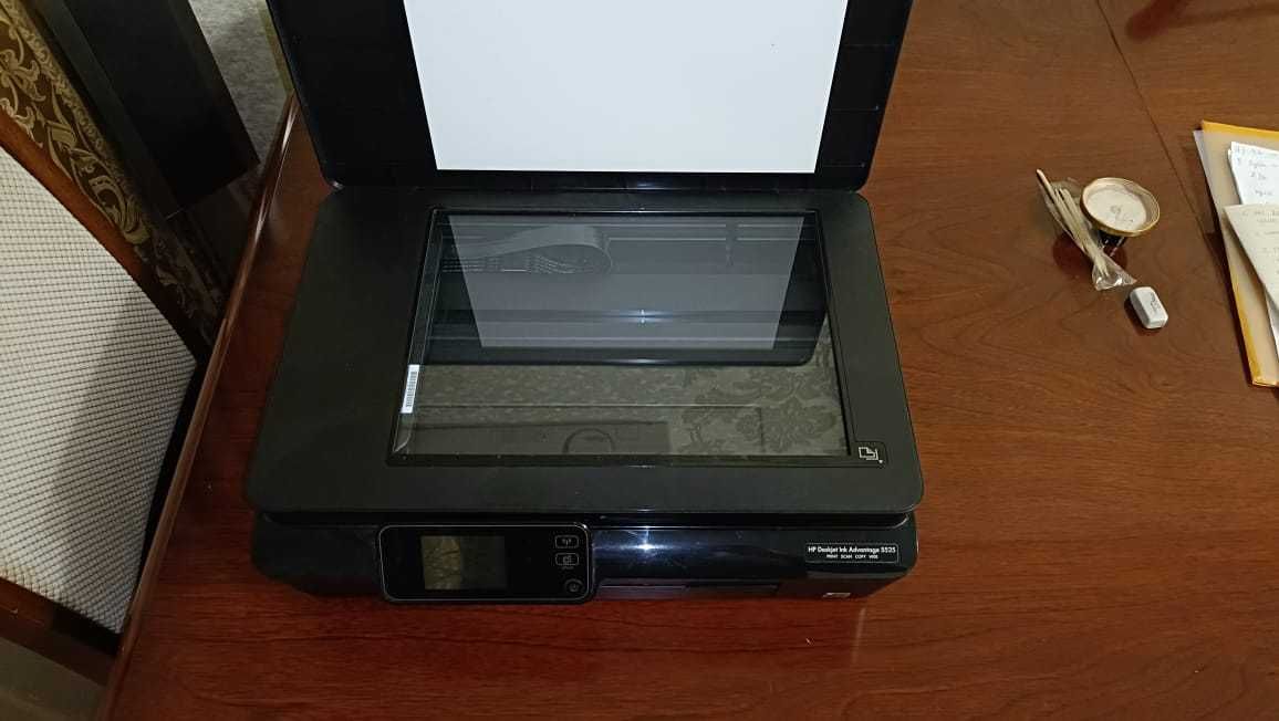 Принтер/МФУ HP Deskjet 5525 — сканер, копир, Wi-Fi