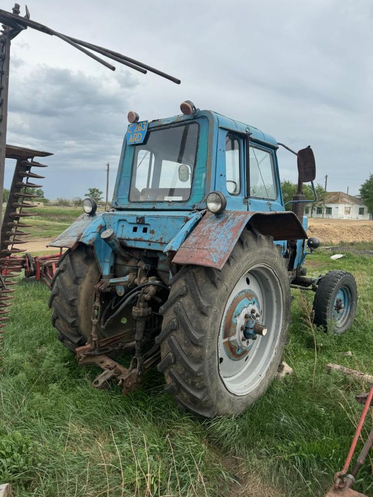 Продам трактор