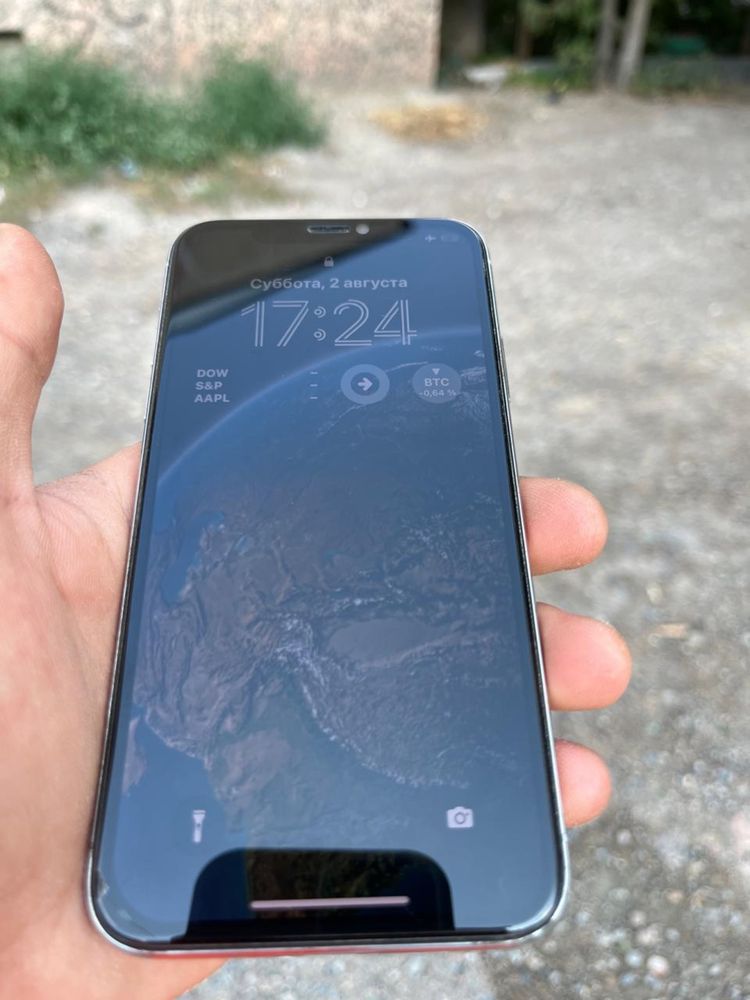 IPhone X продается