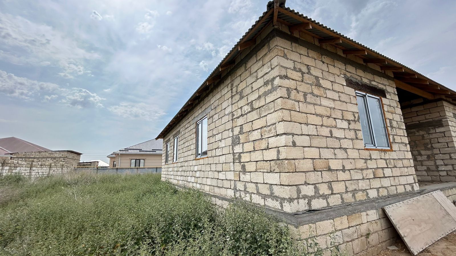Үй сатылады мкр Атырау