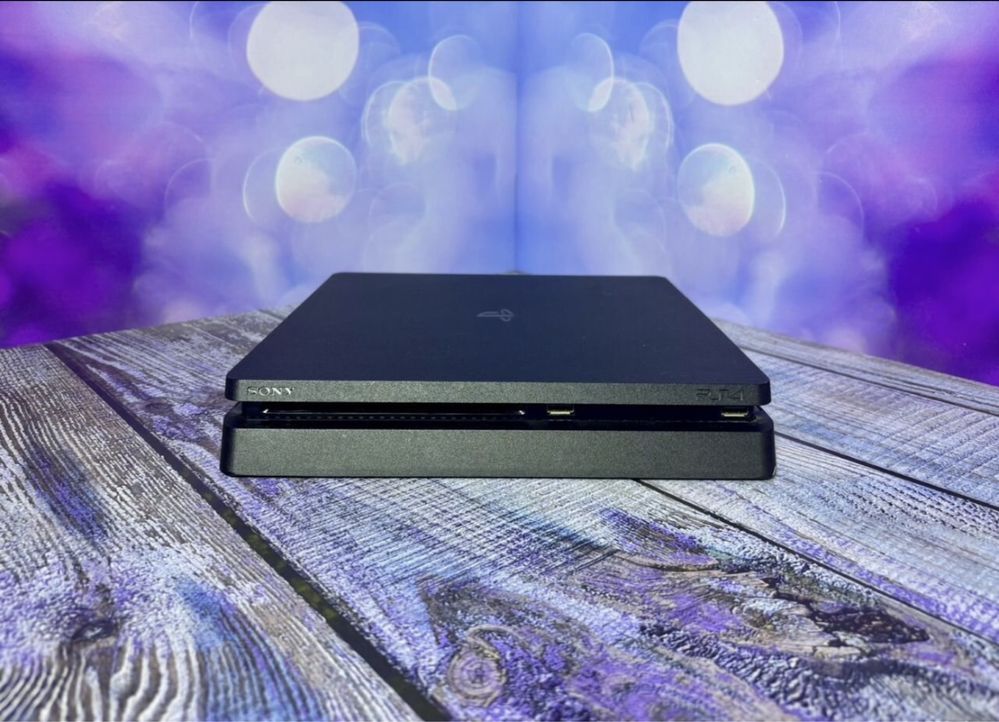 PS4 SLIM + FC 25, UFC 3 и 4 и 250+ игр