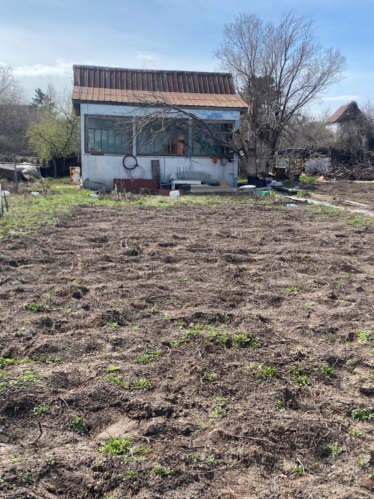 Продаю дачу на правом береге, дача ухоженная