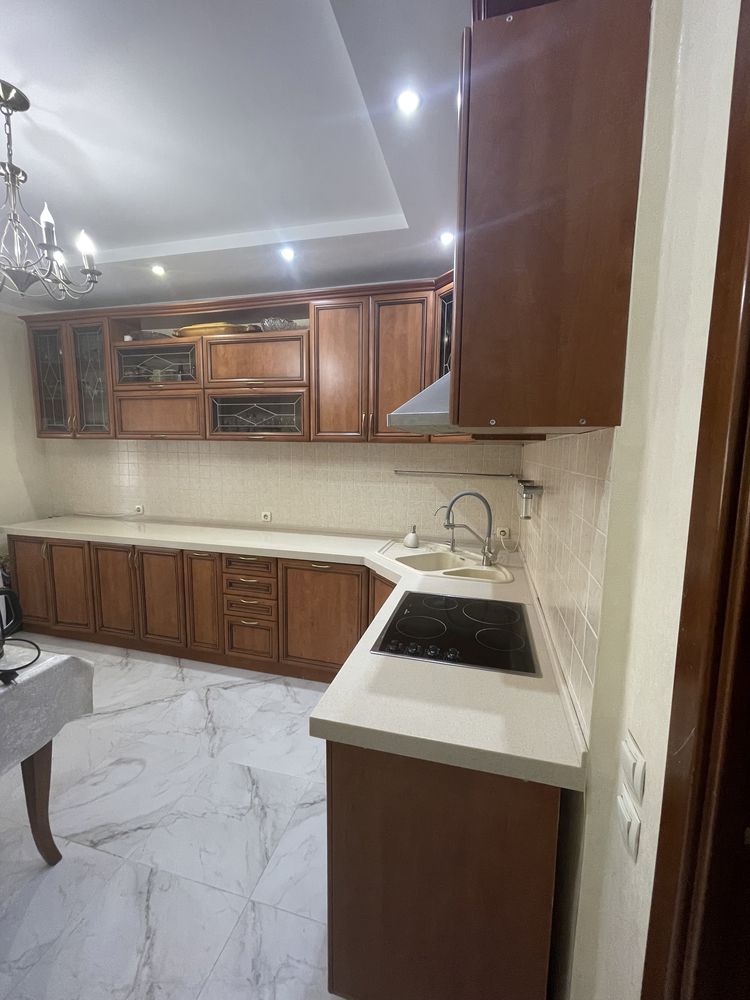 Продам кухонный гарнитур б/у.Пр-во Польша.