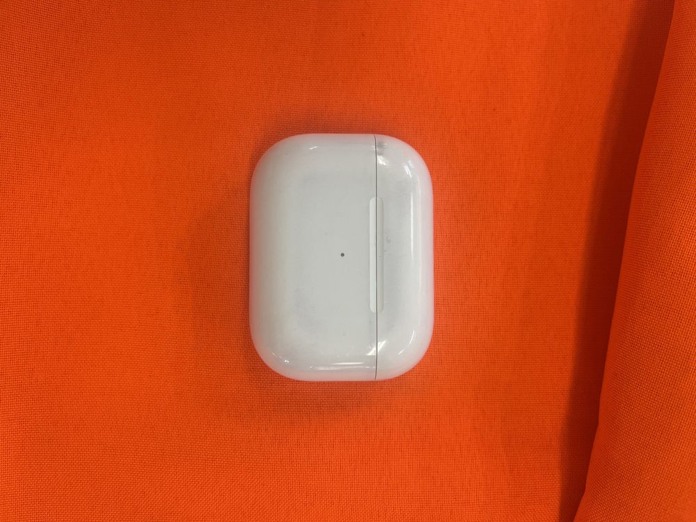 Кейс Airpods 2 Pro оригинал