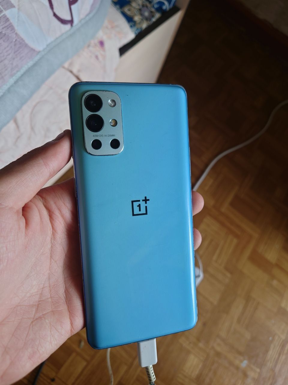 OnePlus 9r Samsung s20fe lenova legion