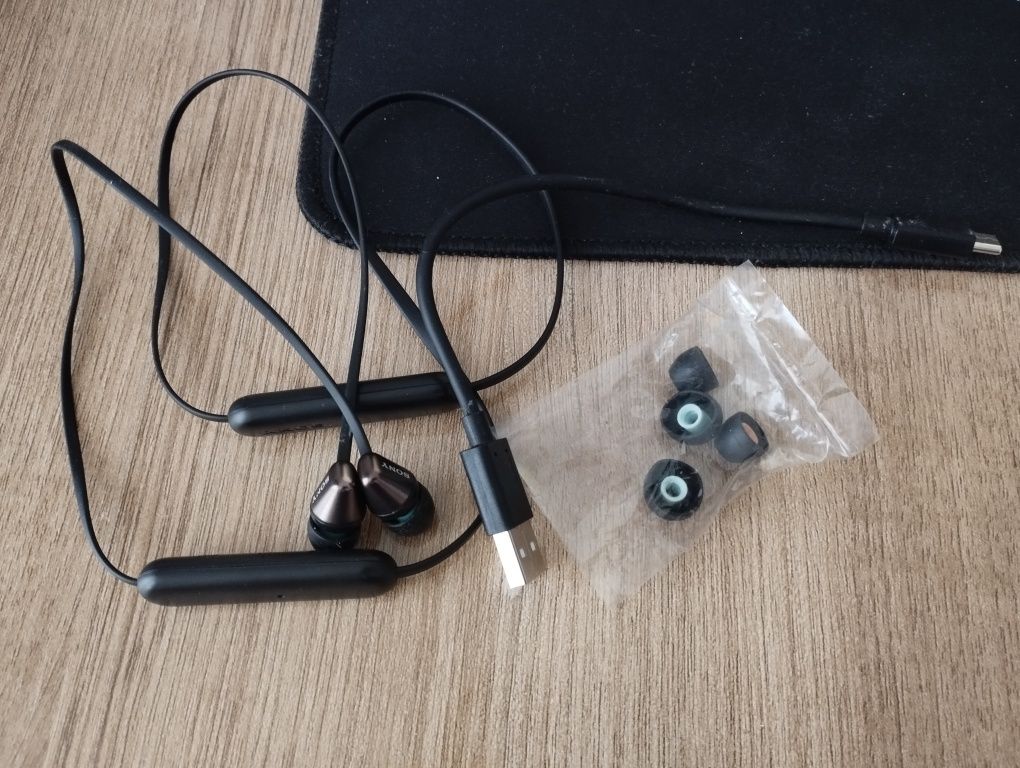 Наушники Sony WI C 310