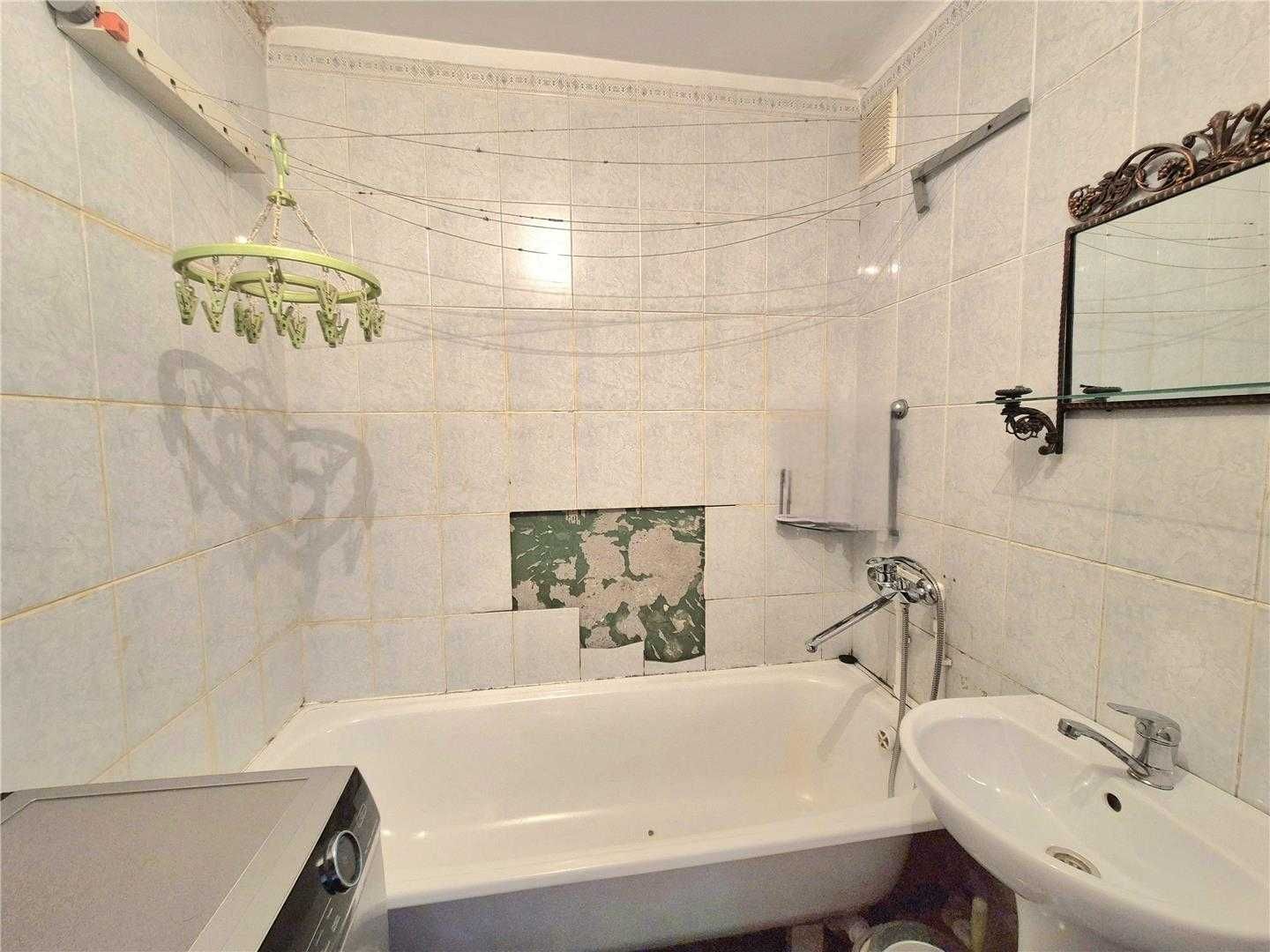 Продам 2комн ул планировки на горке Дружбы. 
На 3/9эт