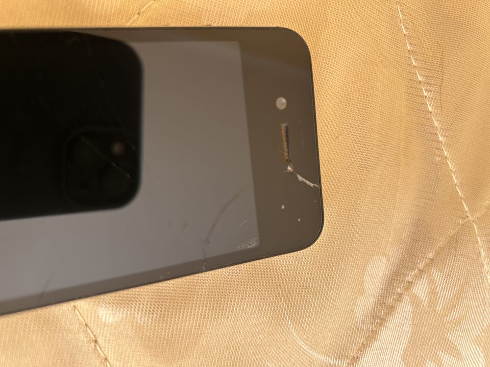 Iphone 4s 16gb почти реаритет