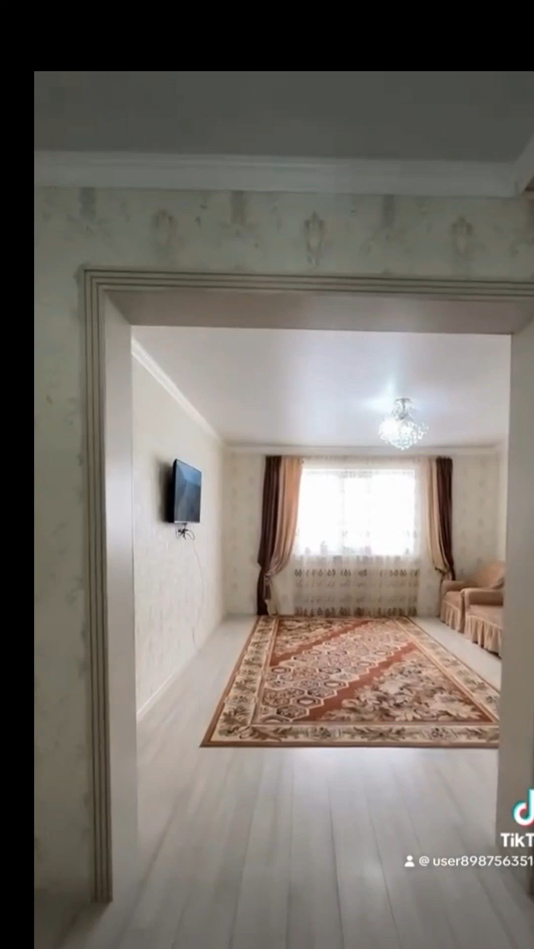 Коттедж по праспекту Тауелсиздик.