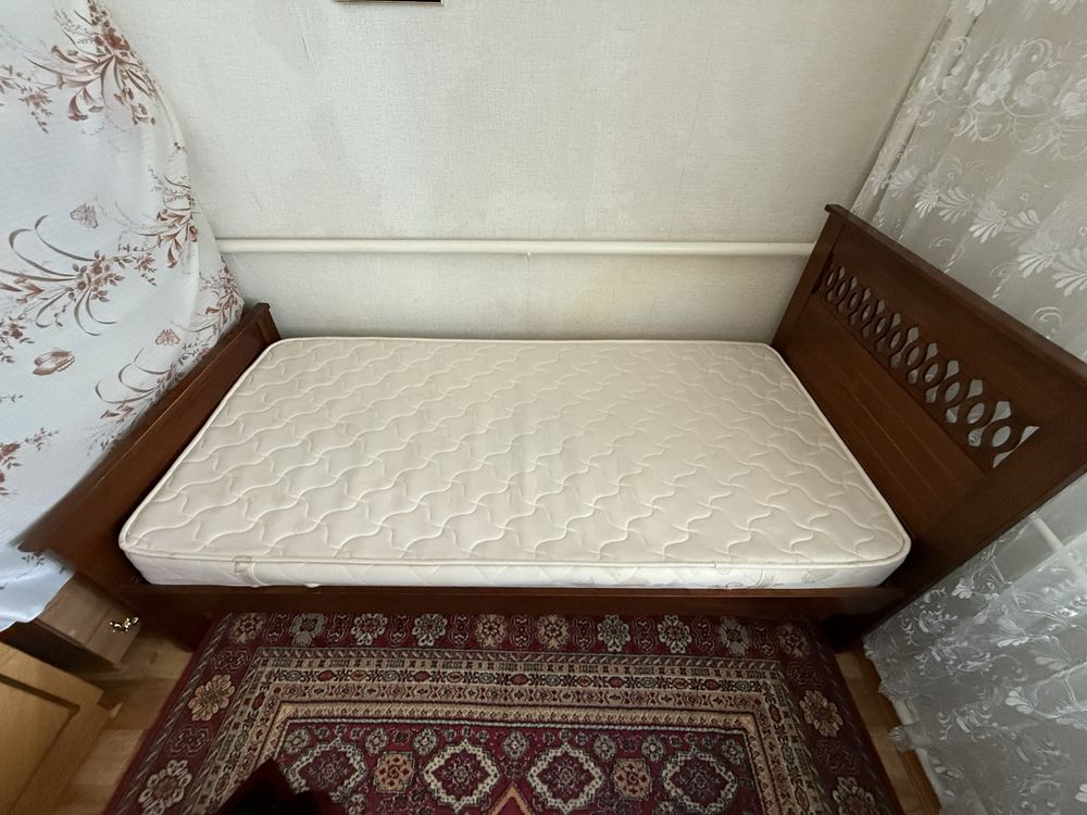 Кровать, детскаЯ, в отличном состоянии.