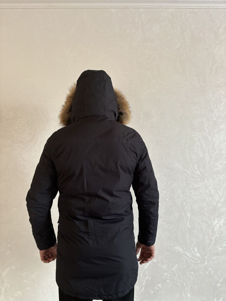 Продам зимнюю куртку