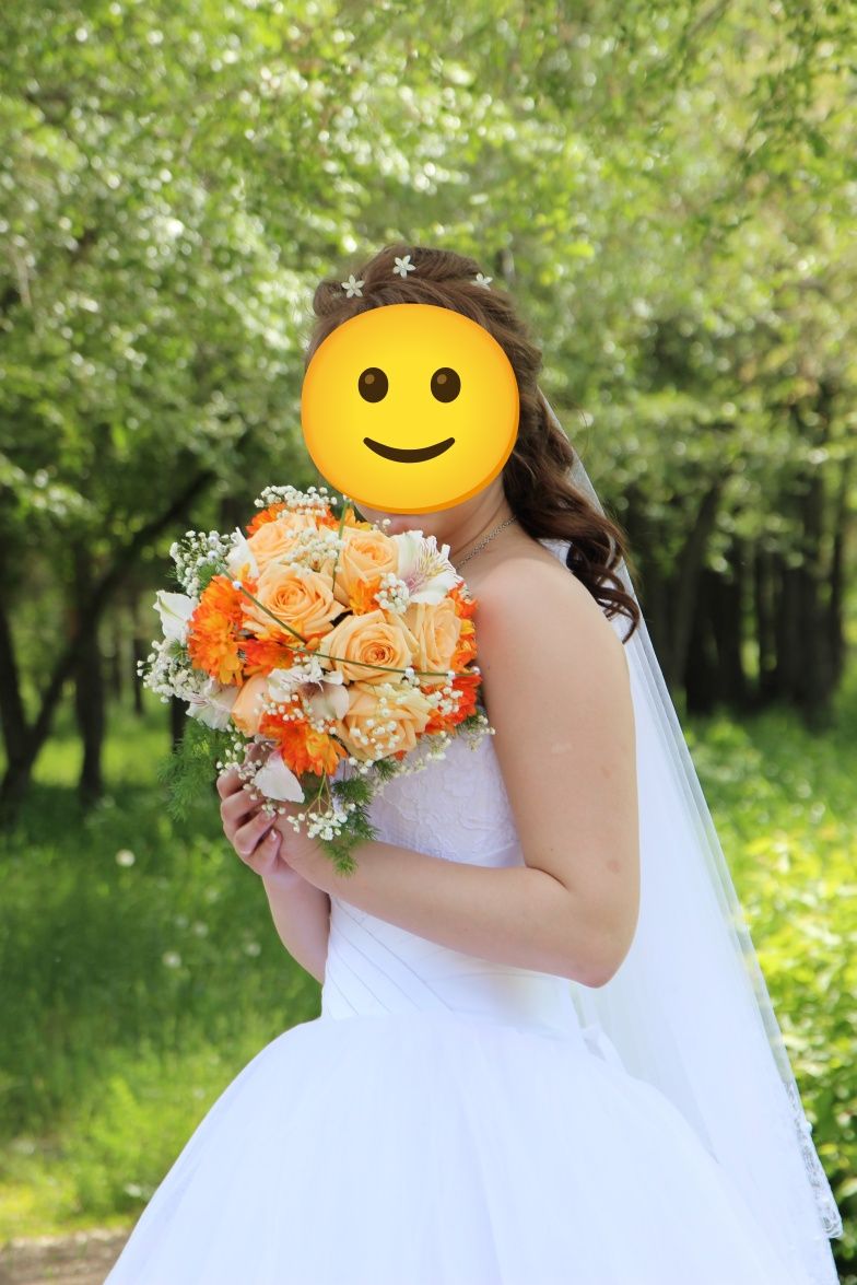 Продам Свадебное Платье от Helena Nabokina 44-48 Размер
