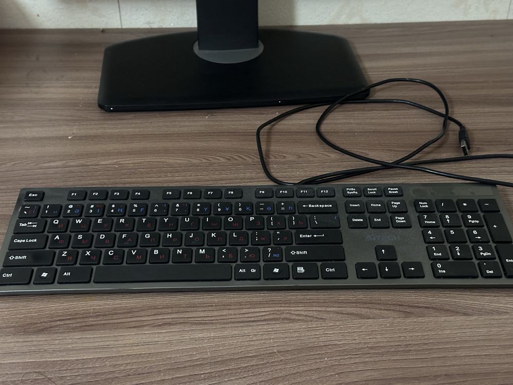 Настольный компьютер Dell