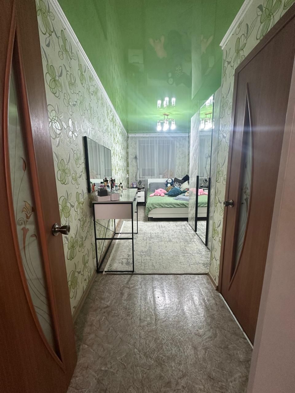 Продам 2 комнатную квартиру в кирпичном доме, район Черемушки 14800