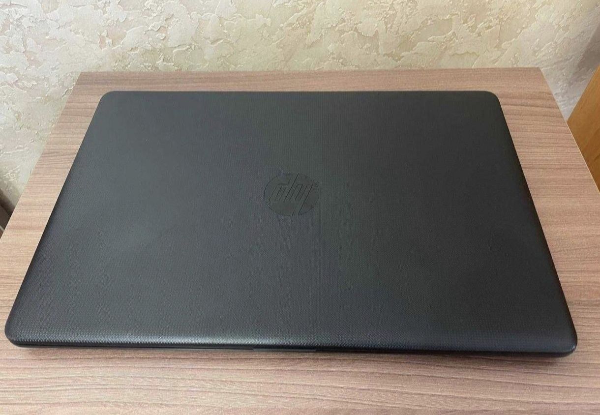Ноутбук HP с разбитой матрицей