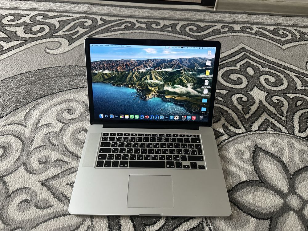 Macbook pro 15 ssd 512 i7 intel