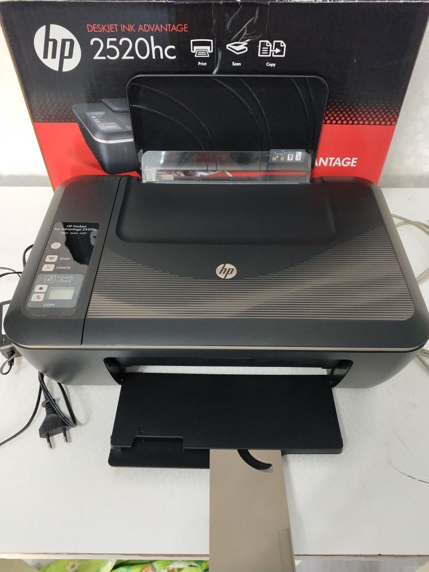 Принтер HP 2520hc в полной комплектации в коробке