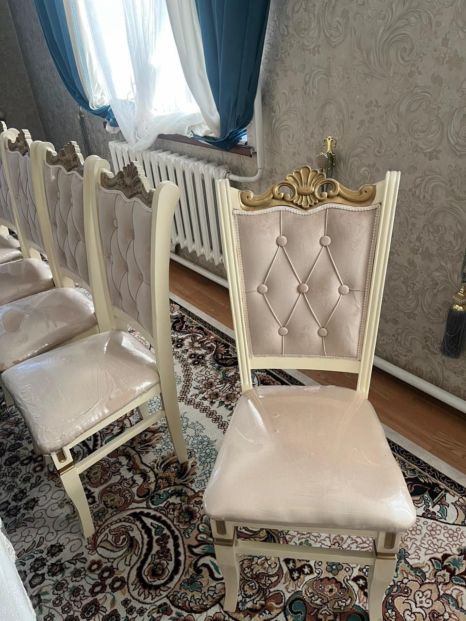 Стулья Новые Продается