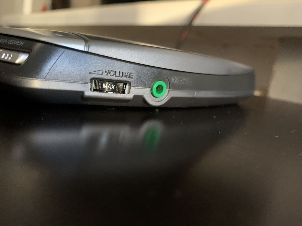 CD плеер AIWA XP-760 портативный ретро