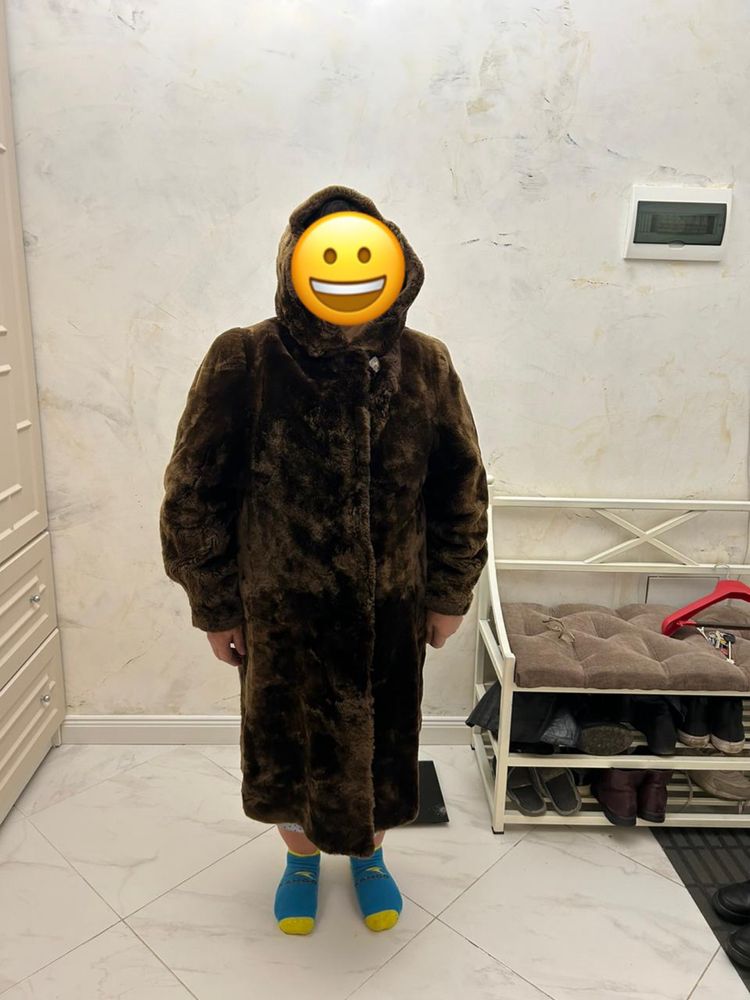 Пуховики, шуба и многое другое