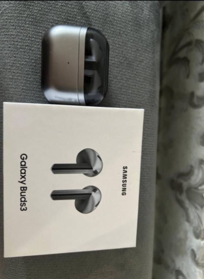 Беспроводной наушник Samsung Buds 3