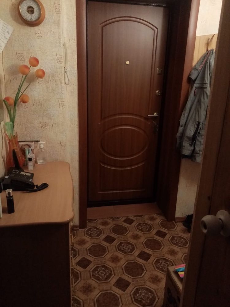 Продам 1 ком. 33,4 квм в 19мкр. по ул. Назарбаева