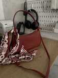 Cумка charles and keith