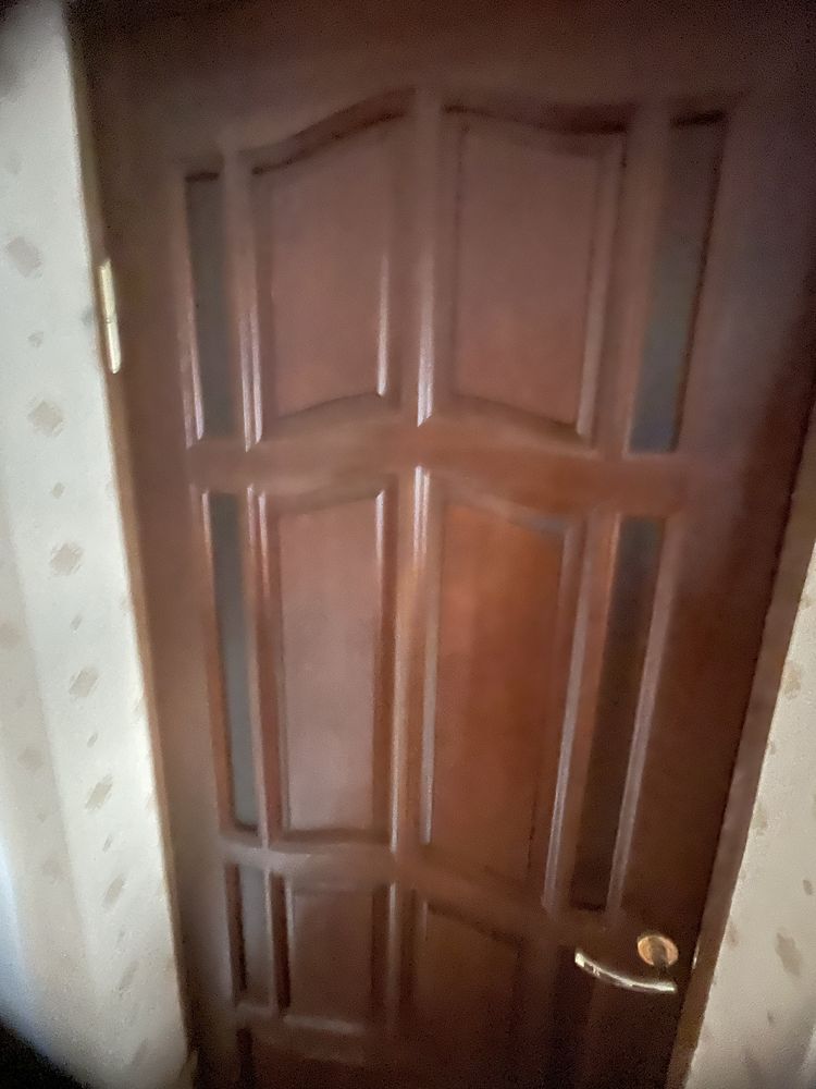 Продаются двери межкомнатные