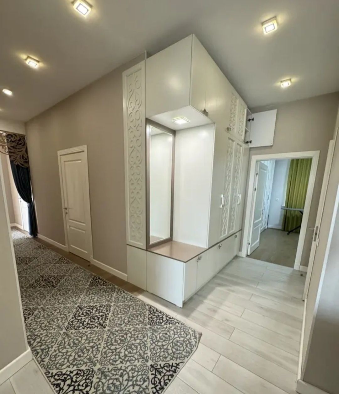 продам 4-х 170кв. гарышкер 5-этаж из 7