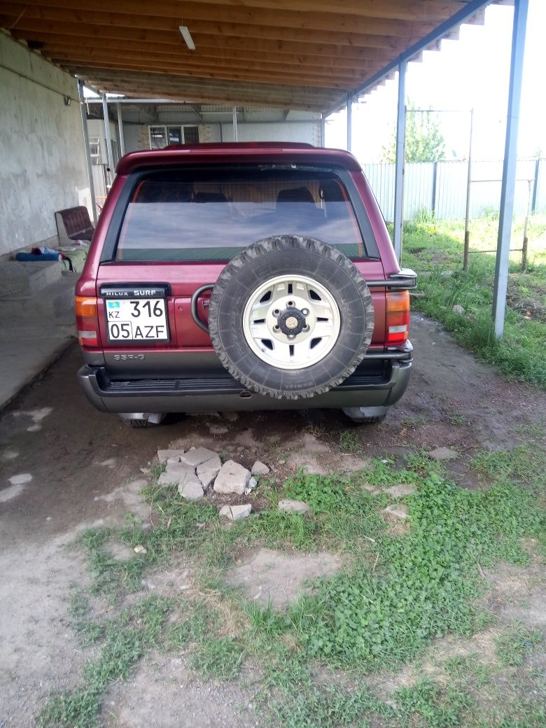 Продам hilux surf срочно