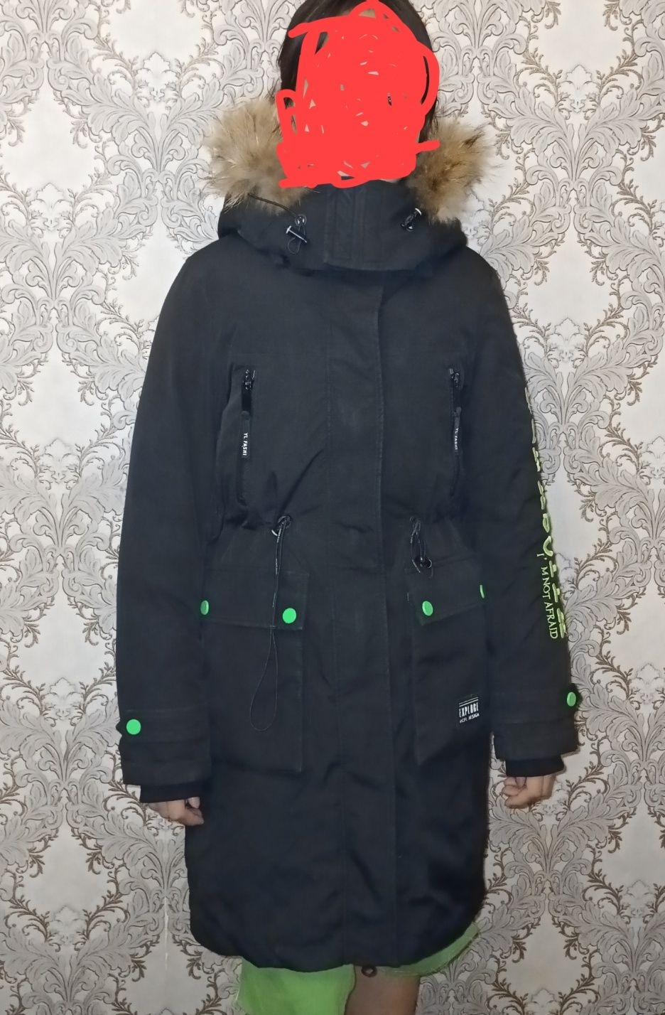 Продам детскую куртку.