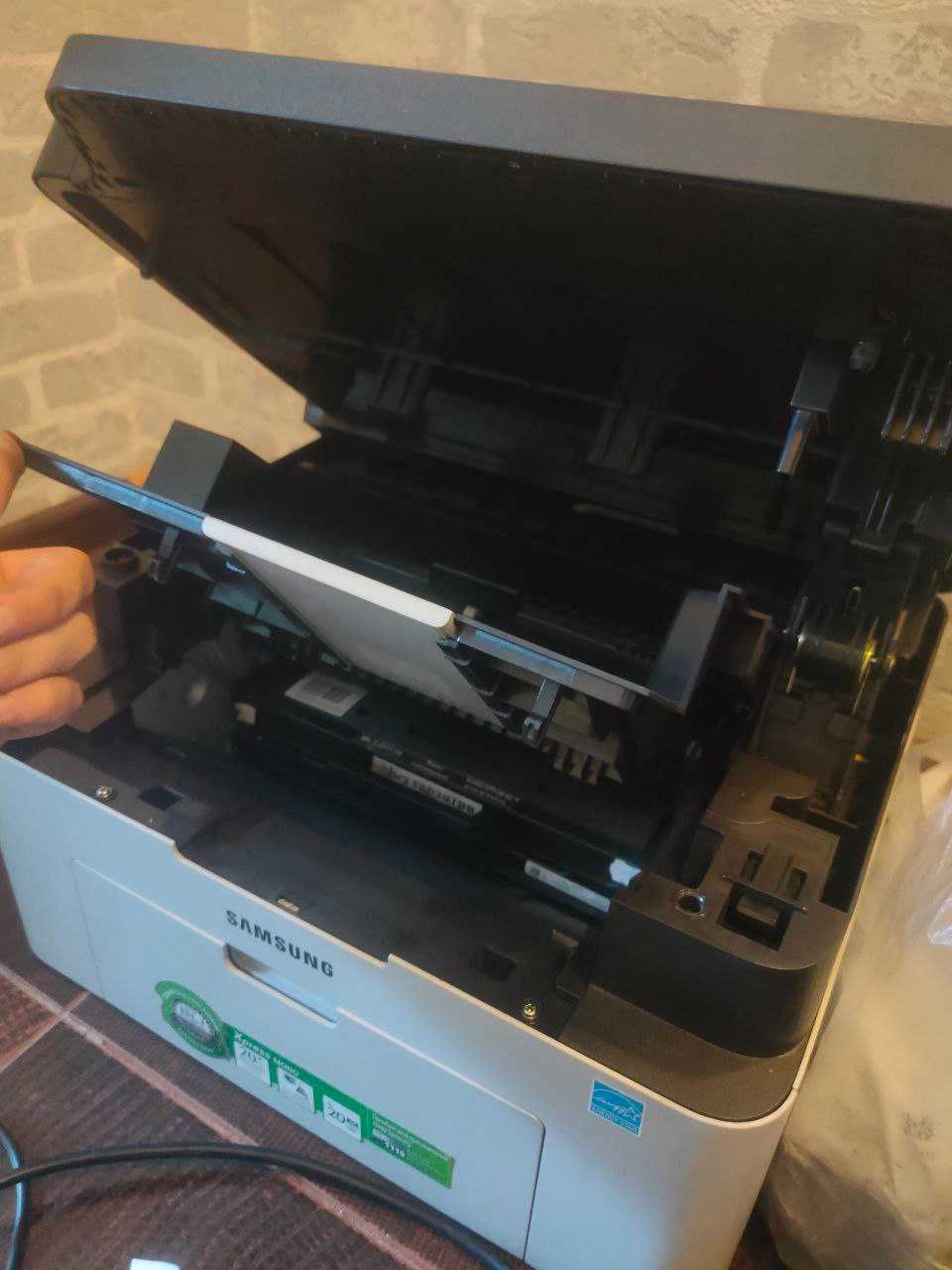 Samsung Xpress M2070 (Уже прошитый) + 3 картриджа