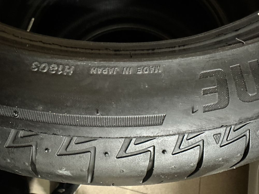 Шины Bridgestone летние .Состояние без износа.
